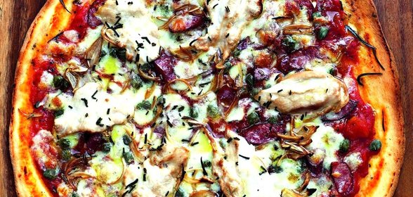 Пицца с цесаркой с ароматом барбекю