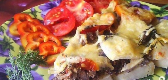 Картофельная запеканка с фаршем и сыром