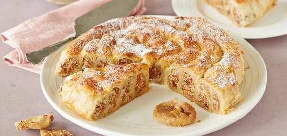 Марокканский пирог с инжиром и миндалем