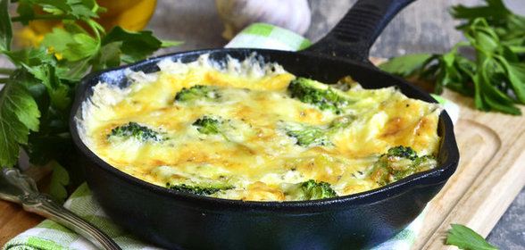 Омлет с брокколи и сыром