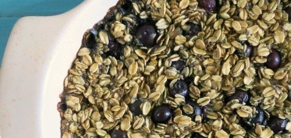 Овсяный пирог с голубикой