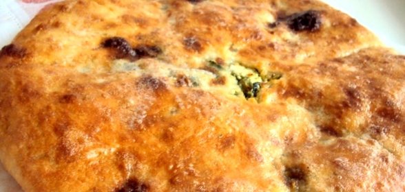 Пирог с адыгейским сыром