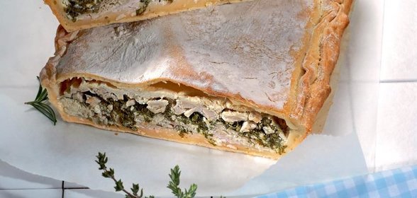 Пирог с курицей и шпинатом
