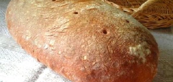 Заварной праздничный хлеб