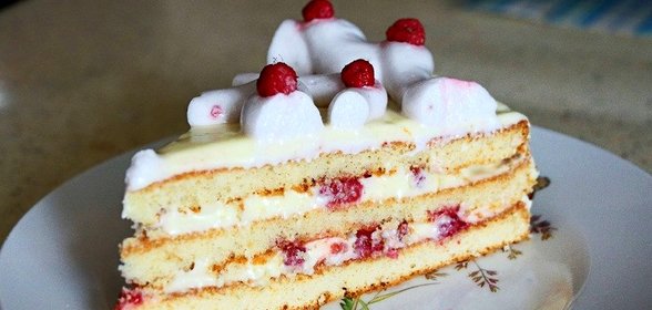 Быстрый торт из коржей