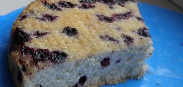 Кекс с черникой