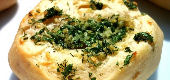 Чесночная булочка