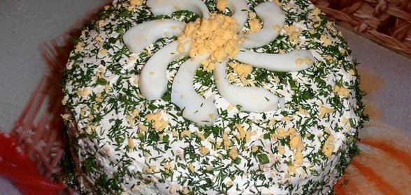 Блинный пирог с курицей и грибами