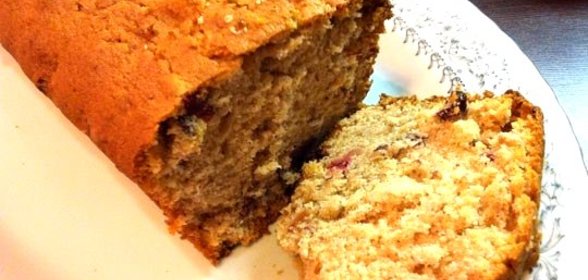 Кекс с брусникой