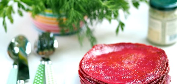 Свекольные блины на кефире