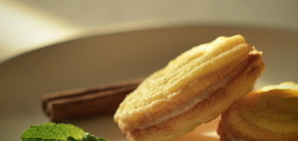 Печенье из поленты с мятным ганашем