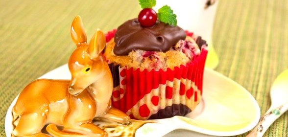 Маффины с ягодой