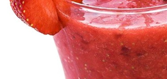 Красный коктейль на Хэллоуин