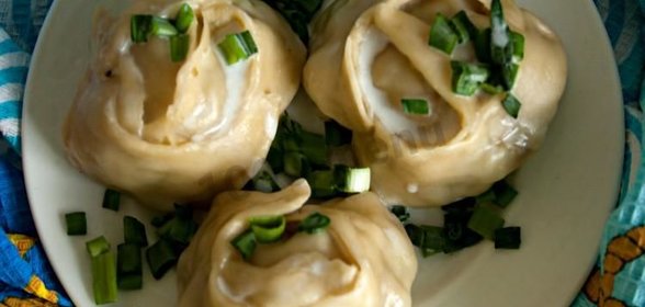 Манты с рыбой и рисом