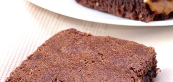 Пасхальные шоколадные пирожные