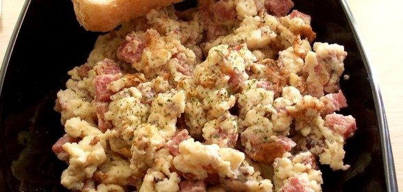 Омлет с колбасой