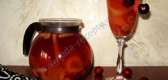 Ягодный компот из свежих ягод