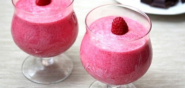 Клюквенный мусс с манкой