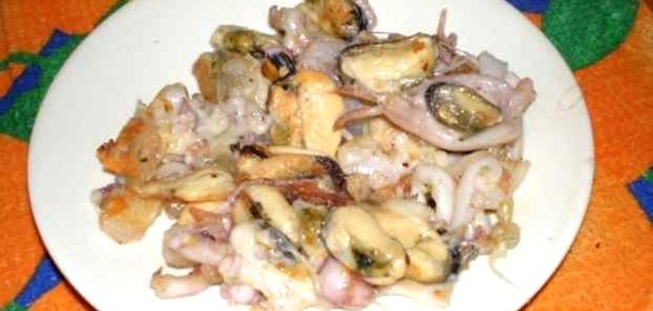 Жареный морской коктейль