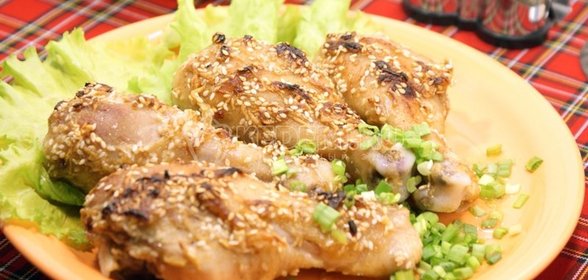 Салат из краснокочанной капусты с грибами