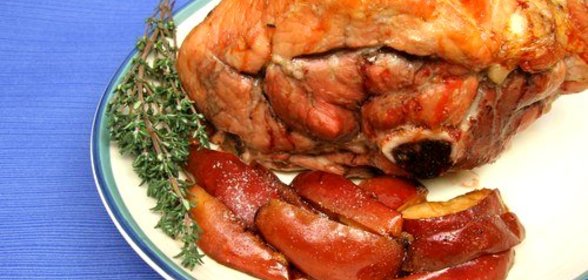 Закуска из яблок с тимьяном