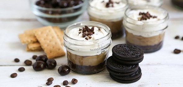 Белый пудинг с шоколадным печеньем