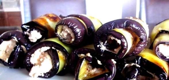 Рулетики из баклажанов по-грузински