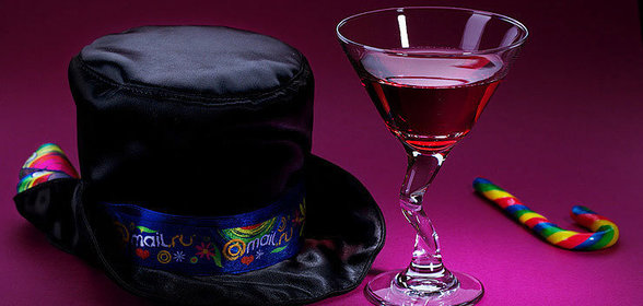 Безе-рулет с ягодами