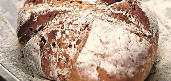 Ржаной хлеб с изюмом