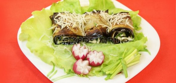 Десерт из хурмы, ананаса и кокоса