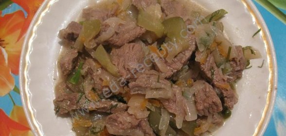 Азу с солеными огурцами