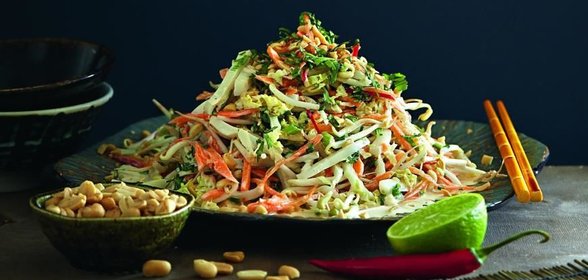 Тайский салат с кальмарами