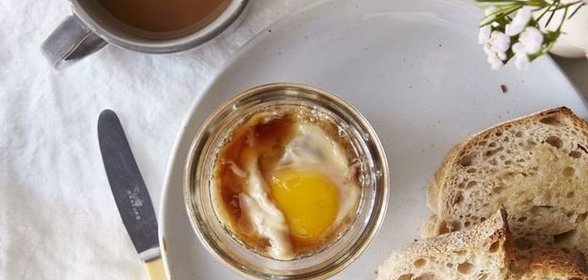 Яйца с кленовым сиропом