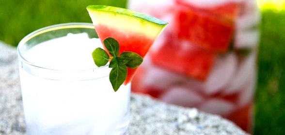 Ароматизированная вода