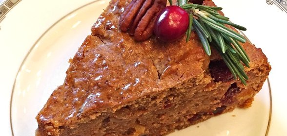 Традиционный рождественский кекс с пеканом