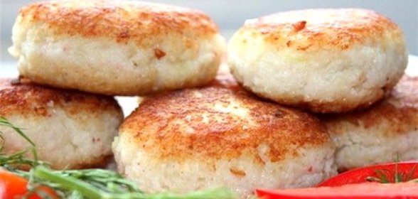 Рыбные котлеты с манкой