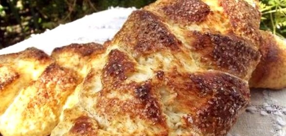 Сдобные булочки на скорую руку