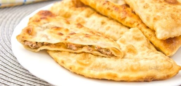 Чебуреки с мясом