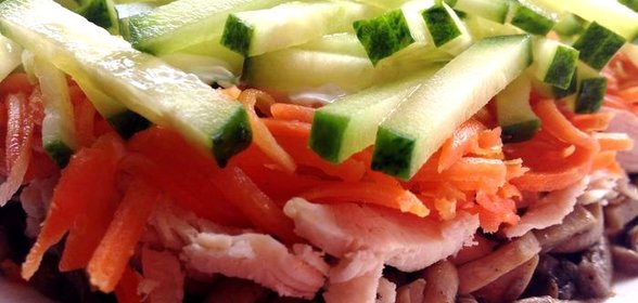 Салат Восторг с корейской морковью