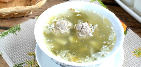Суп щавелевый с фрикадельками