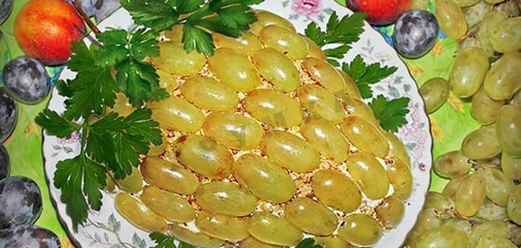 Салат Виноградная гроздь