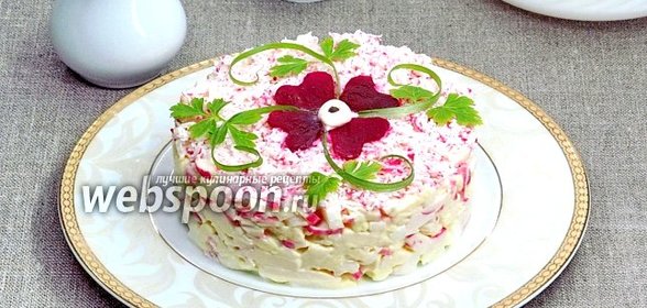 Салат из крабовых палочек, сыра и яиц