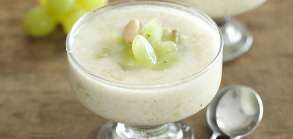 Гаспачо с виноградом