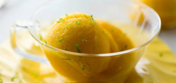 Сорбет с манго и лаймом