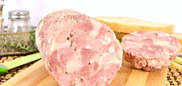 Ветчина рубленая из свинины и курицы