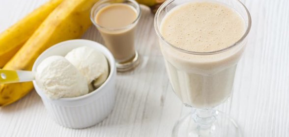 Банановый коктейль с ликером Бейлис