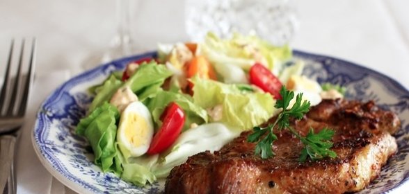 Стейк из свинины в духовке