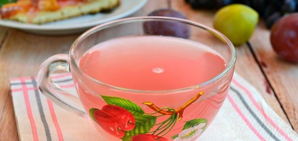 Компот из слив и винограда