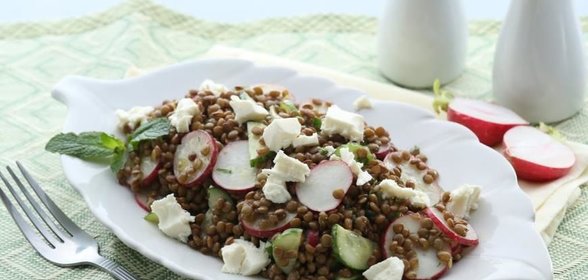 Салат из чечевицы с фетой