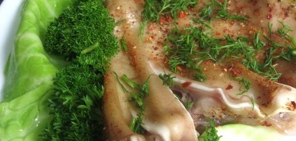 Копченые свиные уши